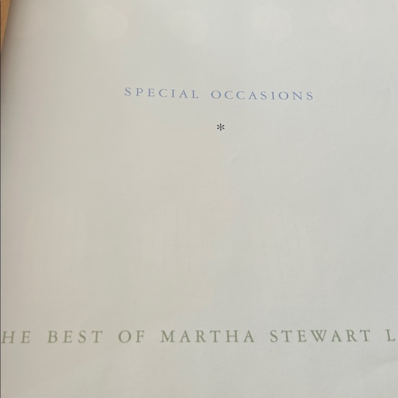 Martha Stewart Special Occasions hardback book - Picture 2 of 5